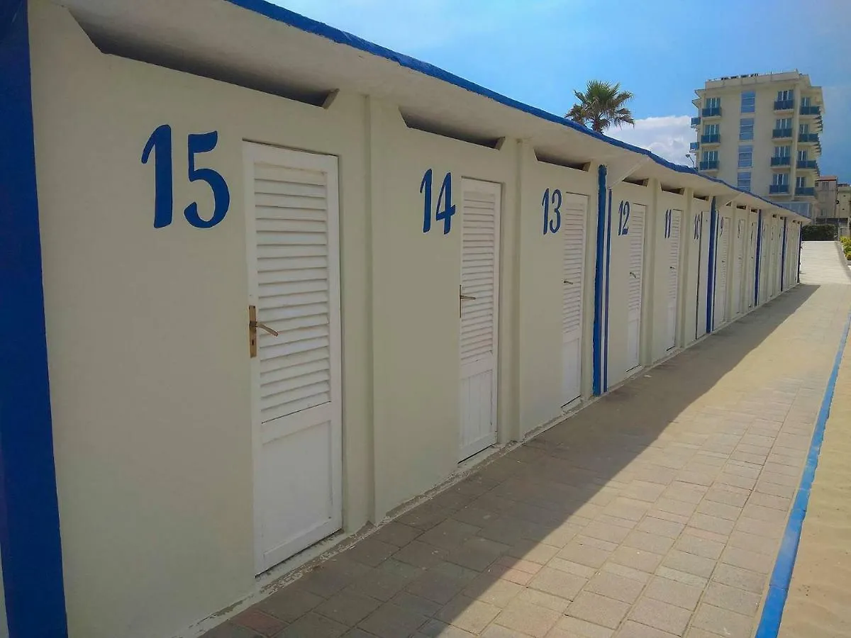 Sunny Andrea'S Beach Rimini