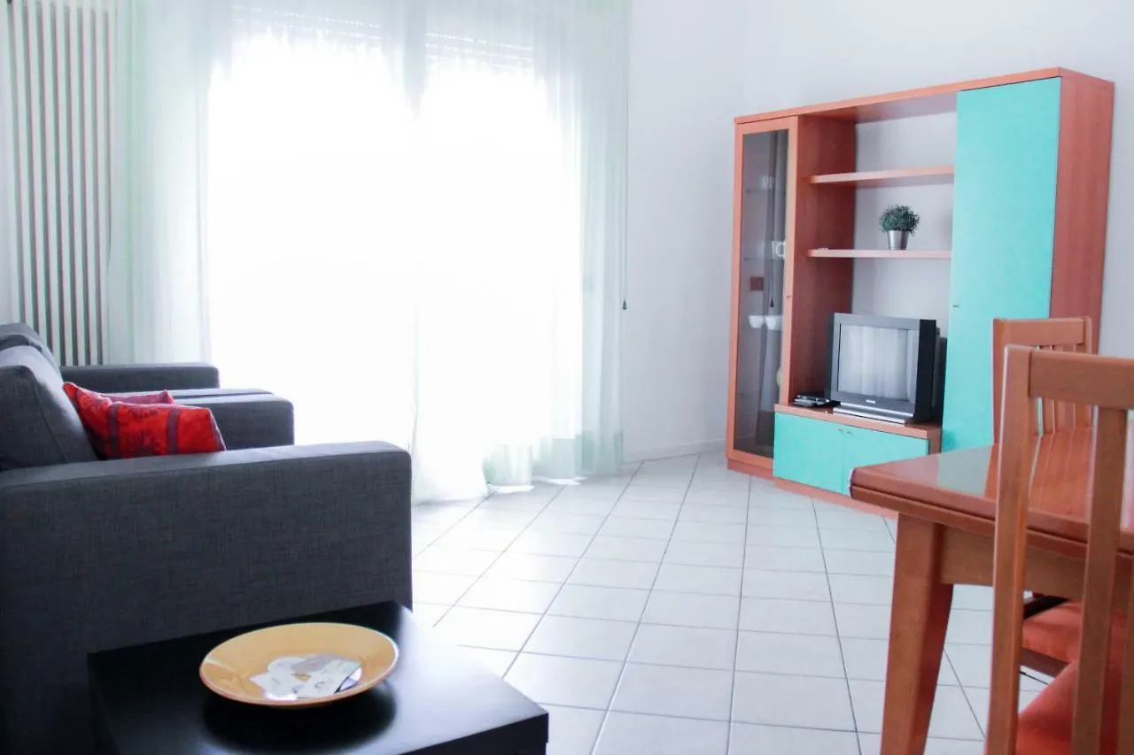Sunny Andrea'S Beach Rimini Apartment